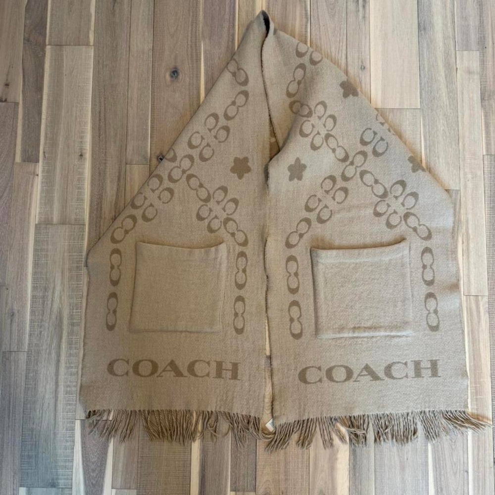 Woman's Coach Signature oversized muffler luxury #scarf - Picture 1 of 5